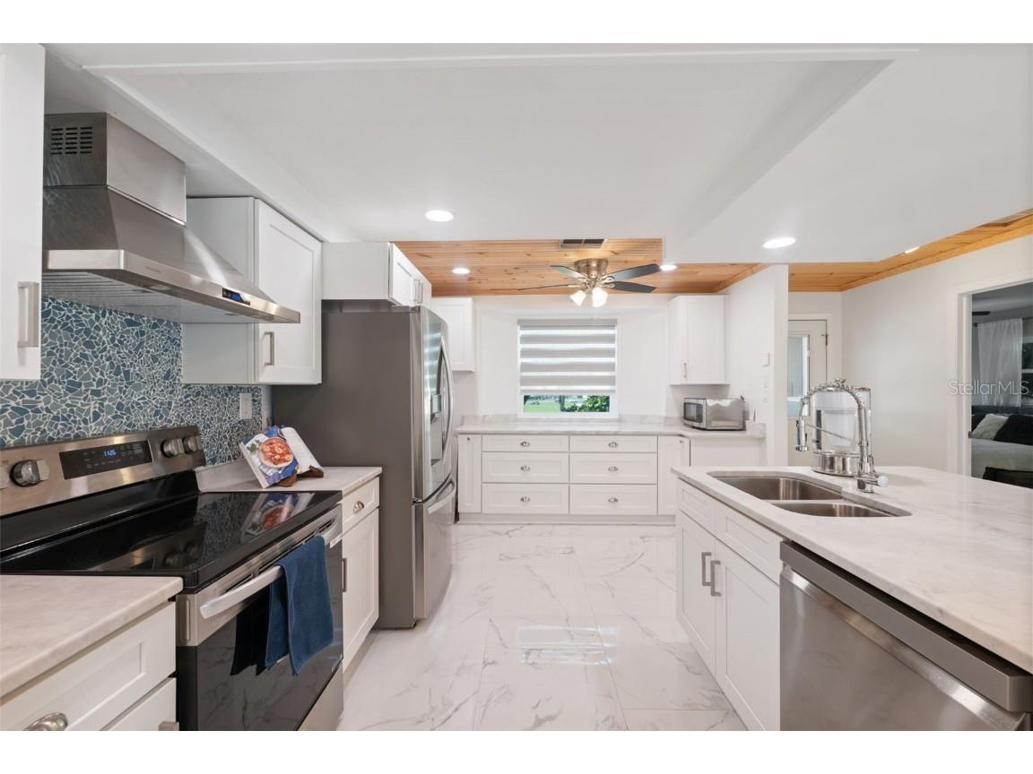 7711 Hatteras Drive Hudson FL 34667 - GULF OF MEXICO W7878370 image31