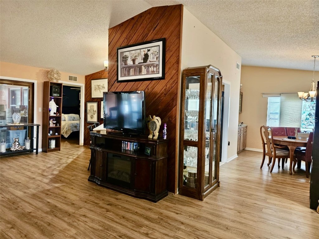 7711 Innis Court Saint Petersburg FL 33709 TB8343507 image12