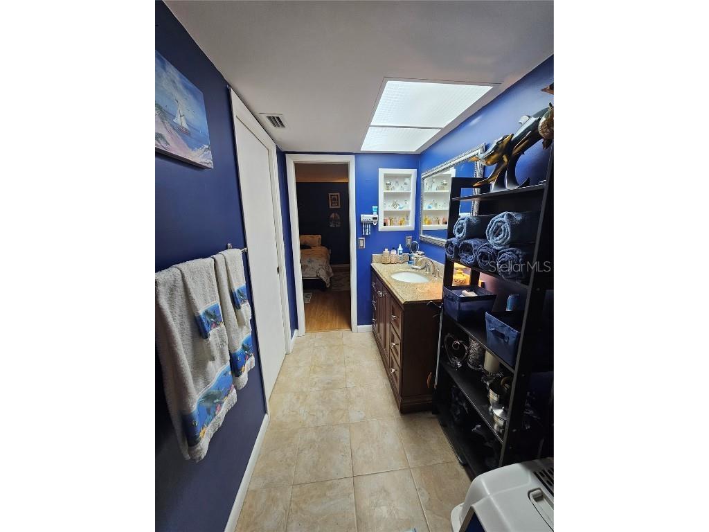 7711 Innis Court Saint Petersburg FL 33709 TB8343507 image37