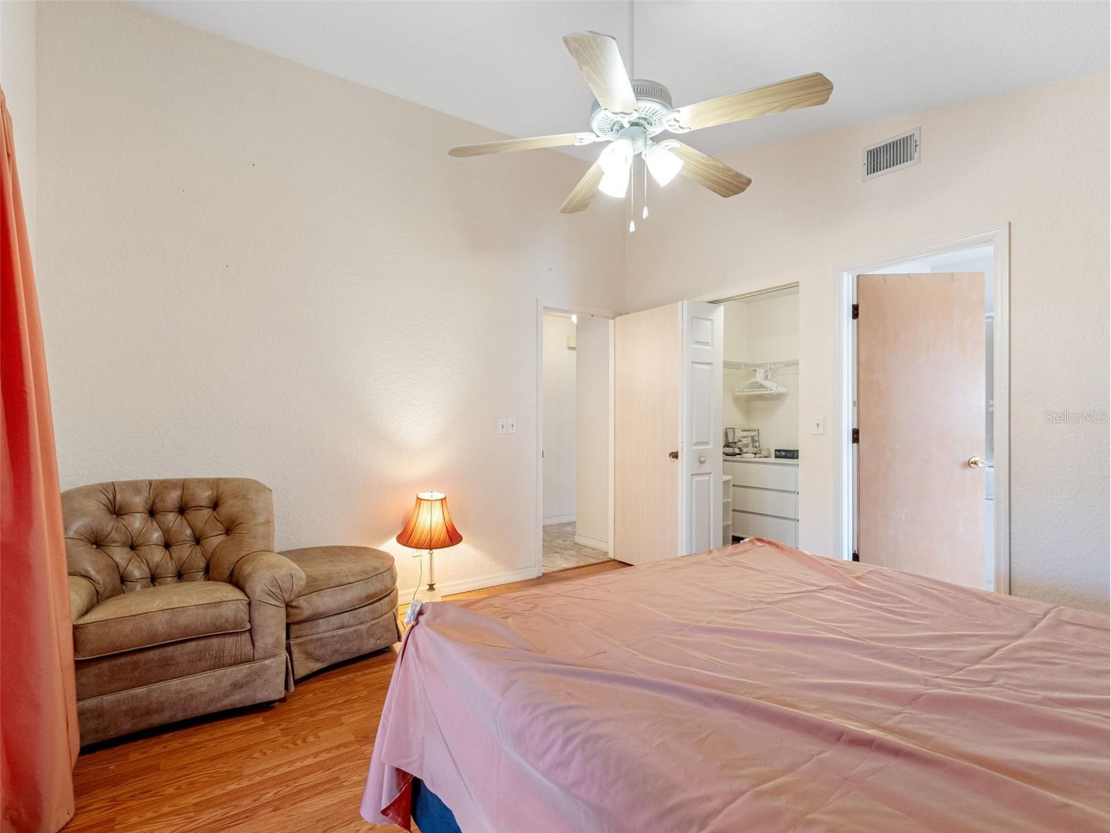 7712 40th Terrace N Saint Petersburg FL 33709 TB8467444 image10