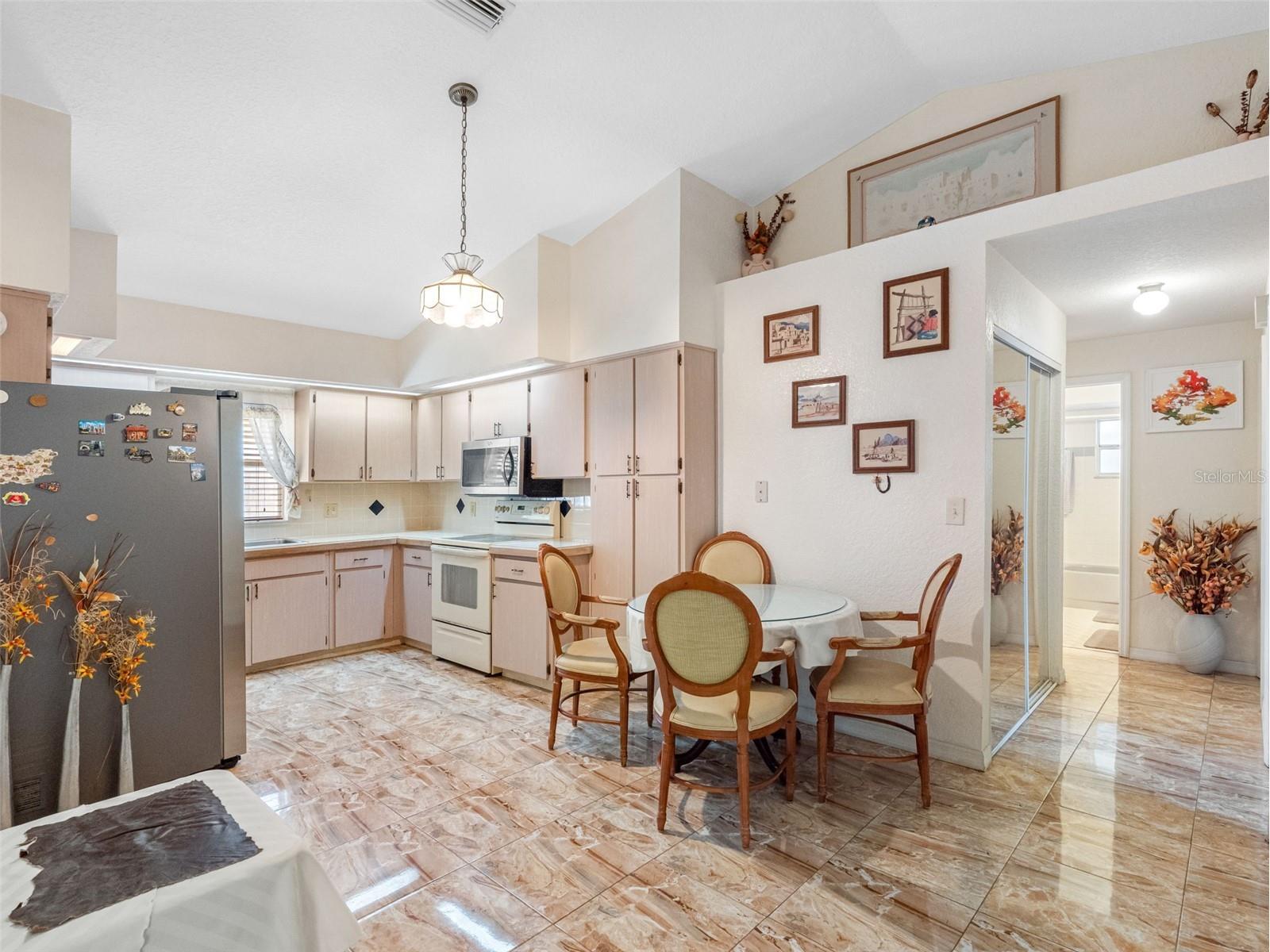 7712 40th Terrace N Saint Petersburg FL 33709 TB8467444 image5