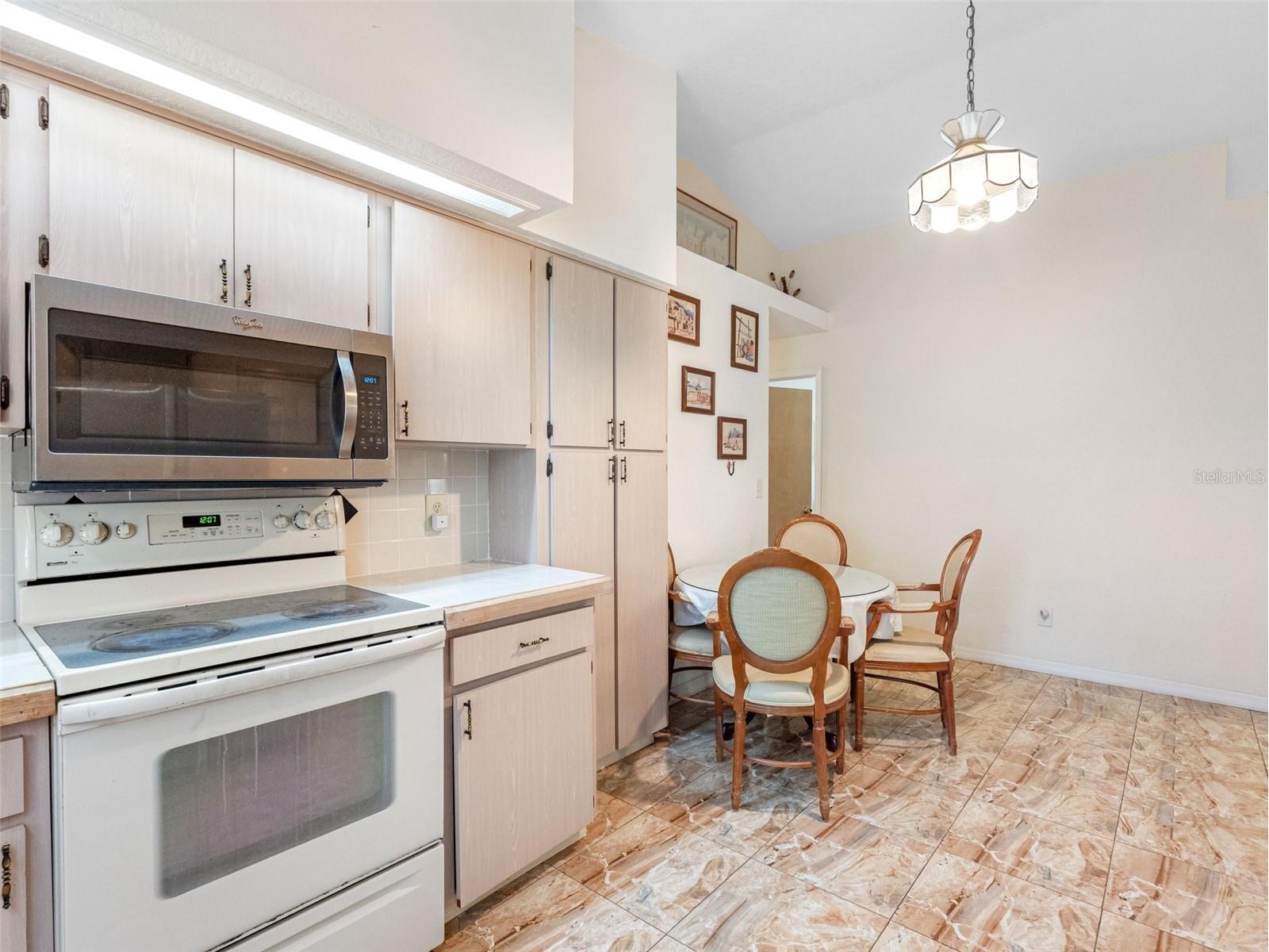7712 40th Terrace N Saint Petersburg FL 33709 TB8467444 image6