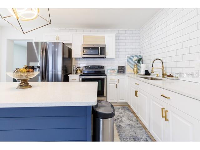 7712 Deleuil Avenue Tampa FL 33610 TB8529081 image9