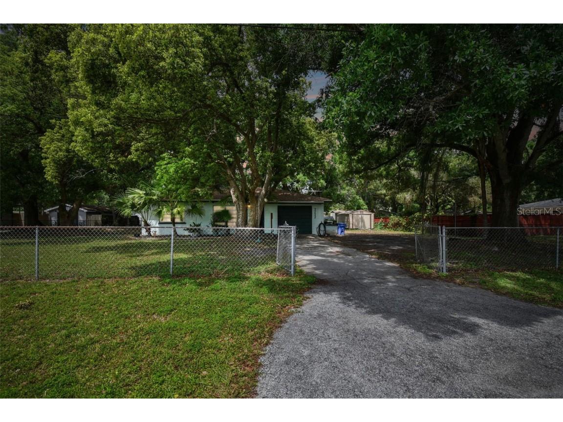 7712 E Comanche Avenue Tampa FL 33610 T3516860 image1