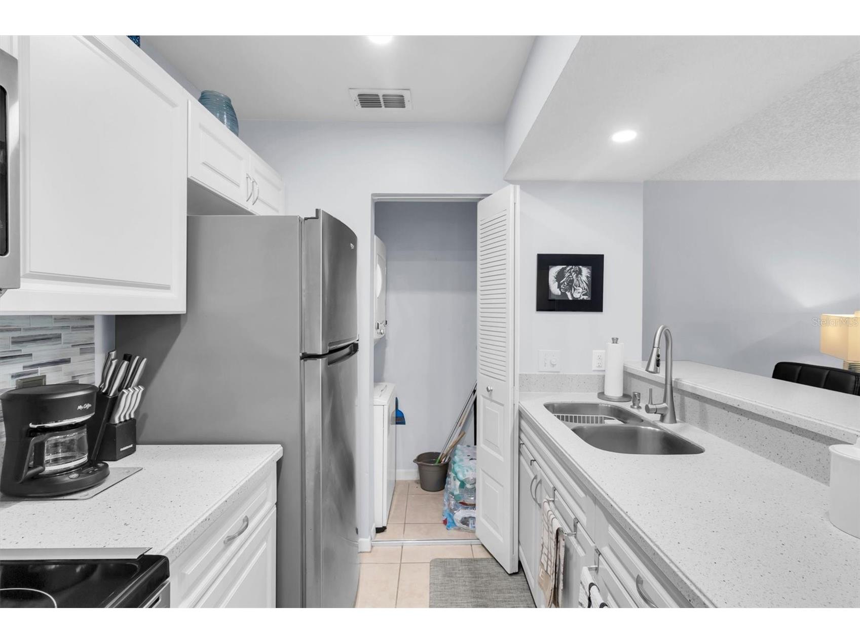 7712 Hillside Court #201 Hudson FL 34667 W7885493 image12