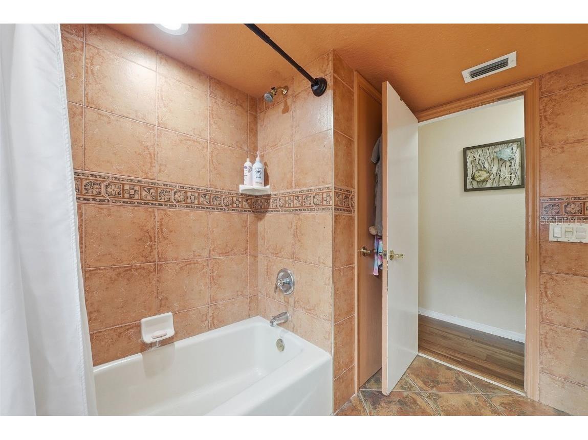 7712 Lakeside Woodlands Hudson FL 34667 W7880896 image29