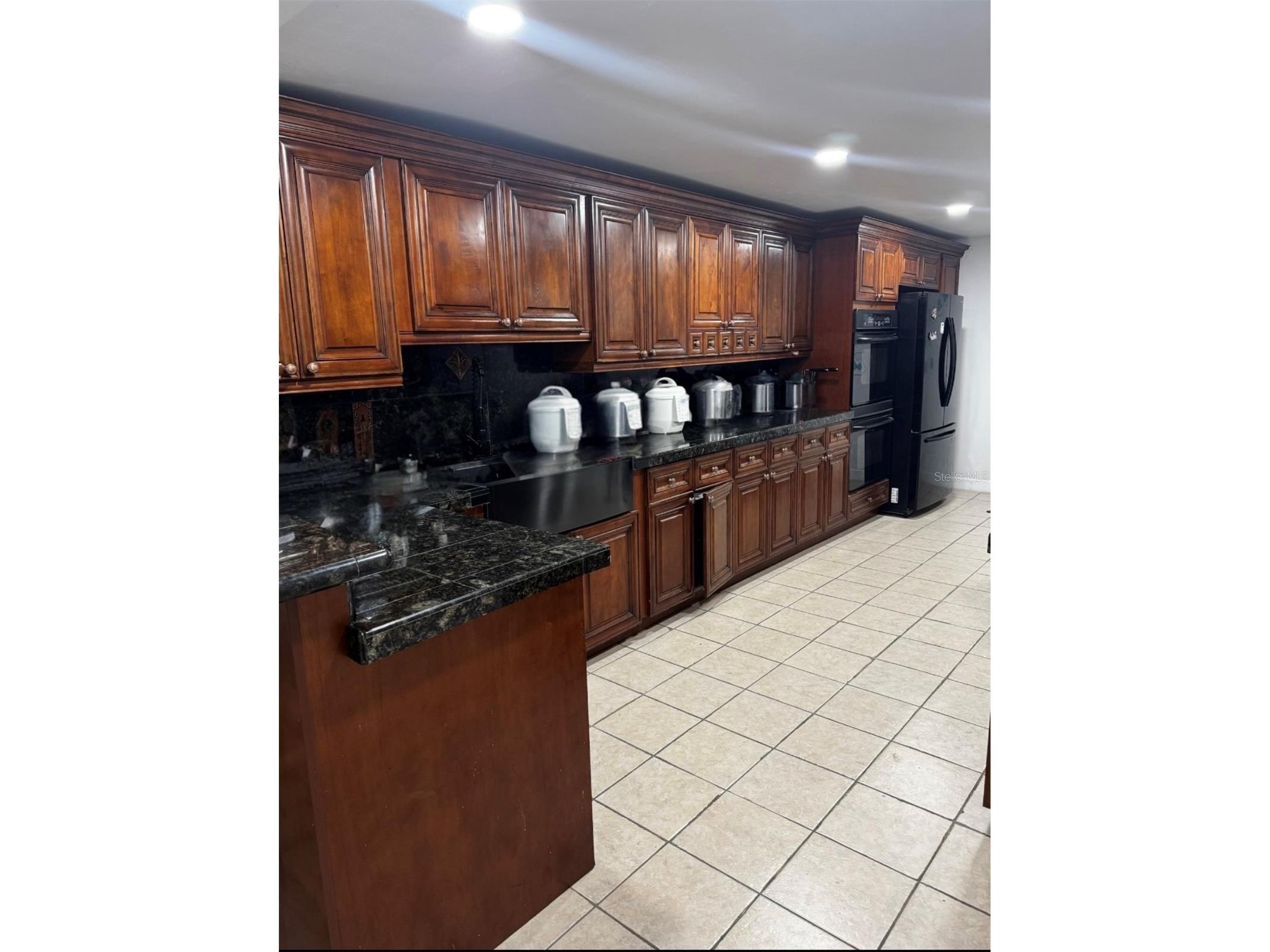 7712 W Powhatan Tampa FL 33615 TB8461235 image2