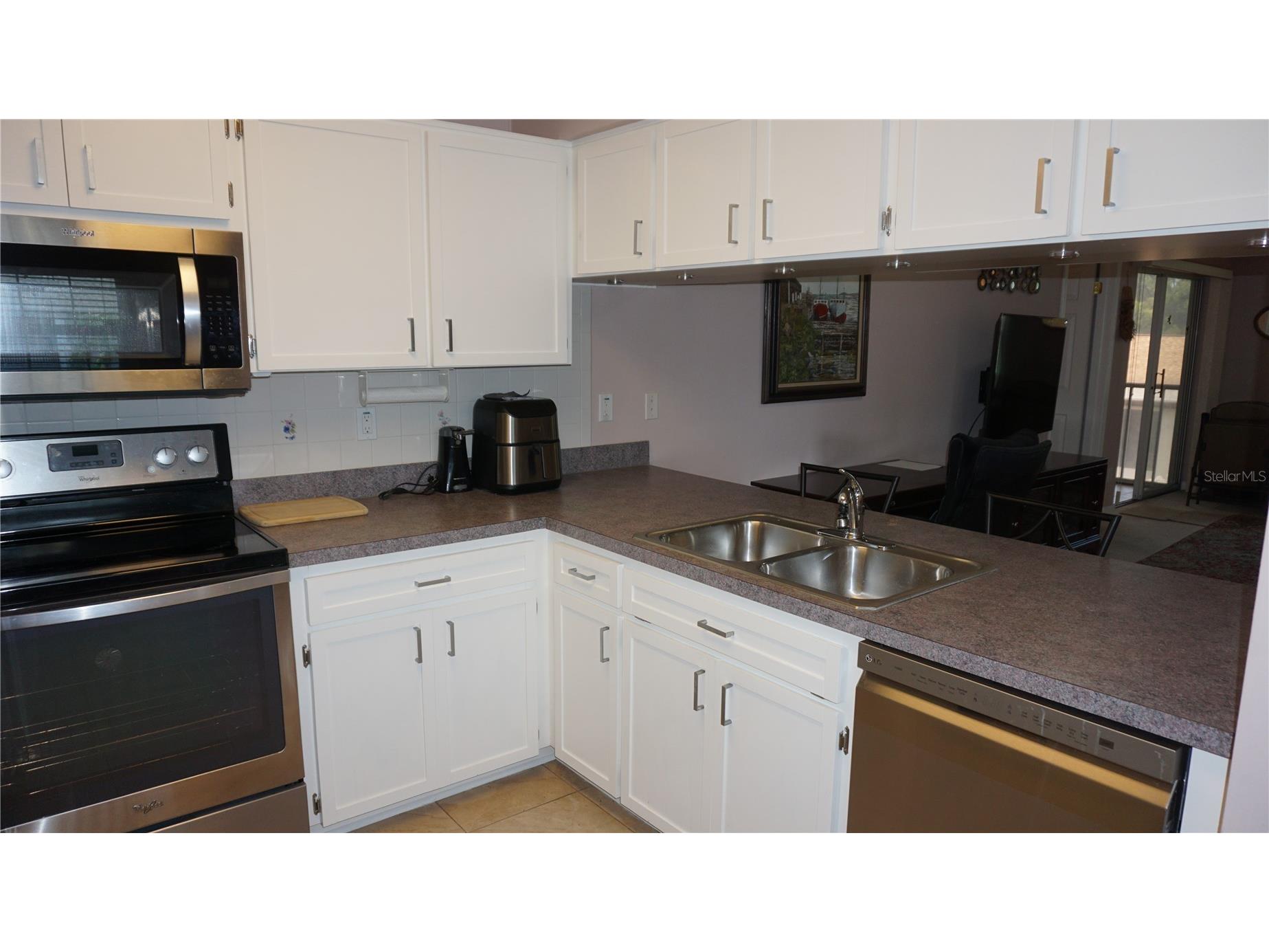 7713 Hillside Court #203 Hudson FL 34667 W7885437 image6