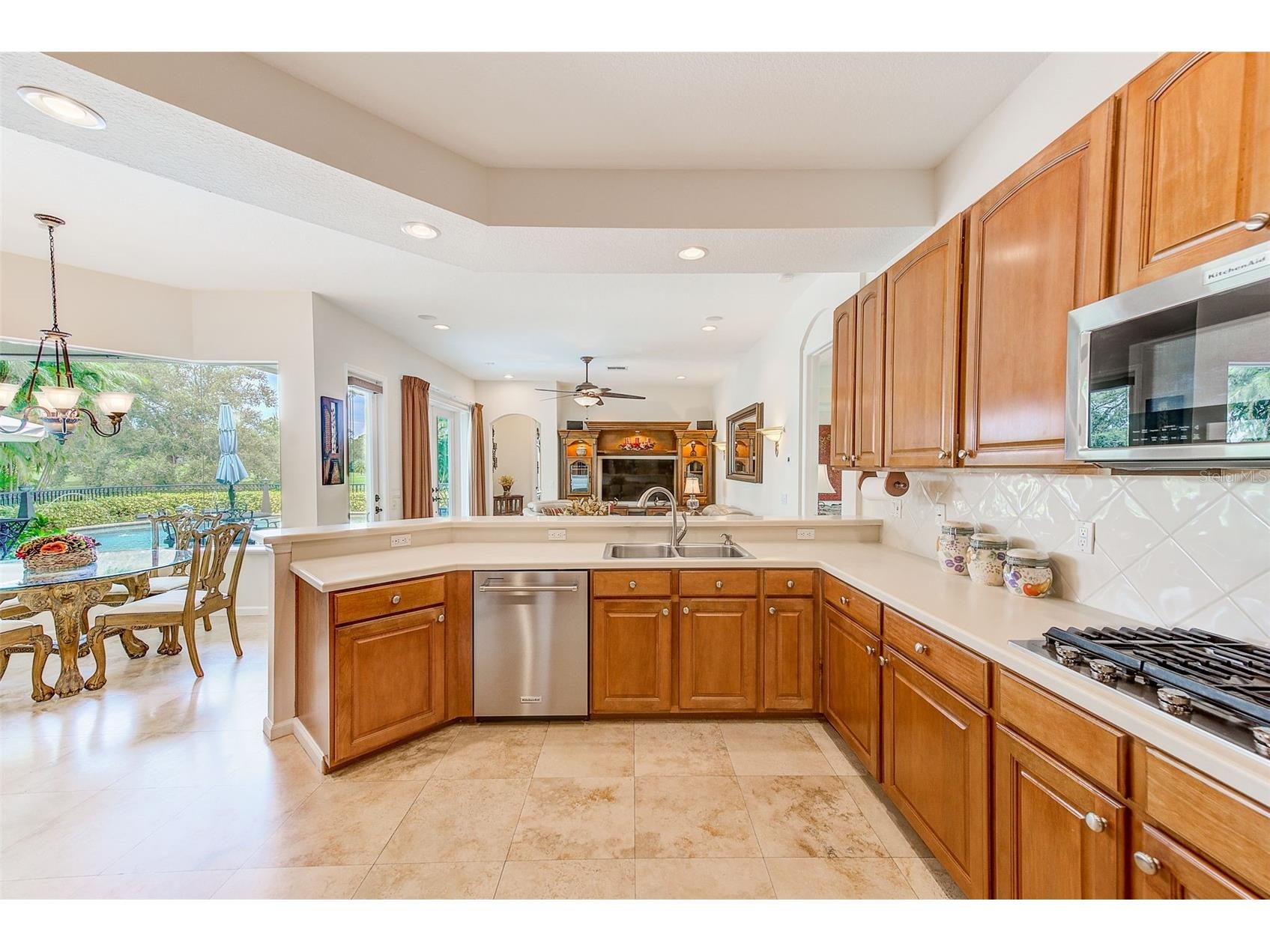 7714 Aralia Way Seminole FL 33777 W7878655 image18