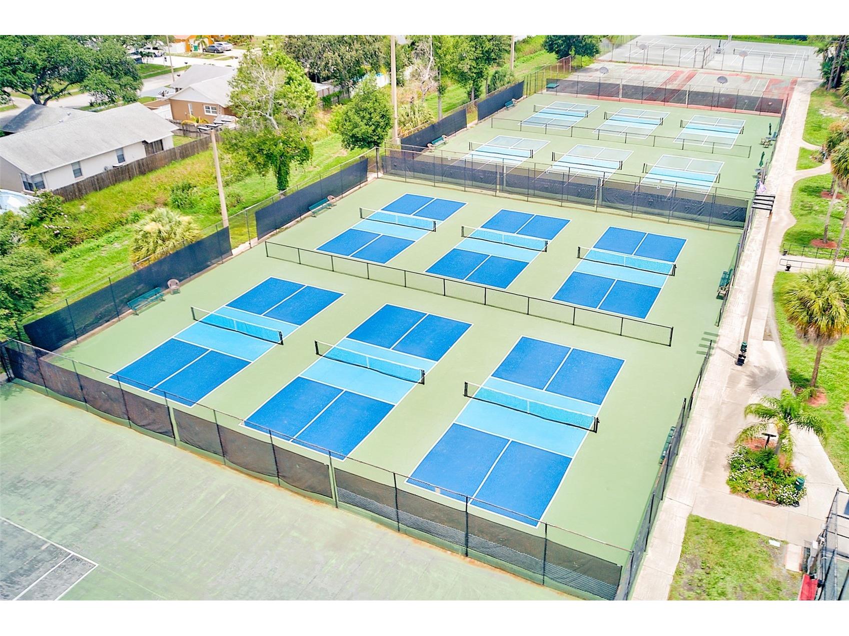 7714 Aralia Way Seminole FL 33777 W7878655 image80