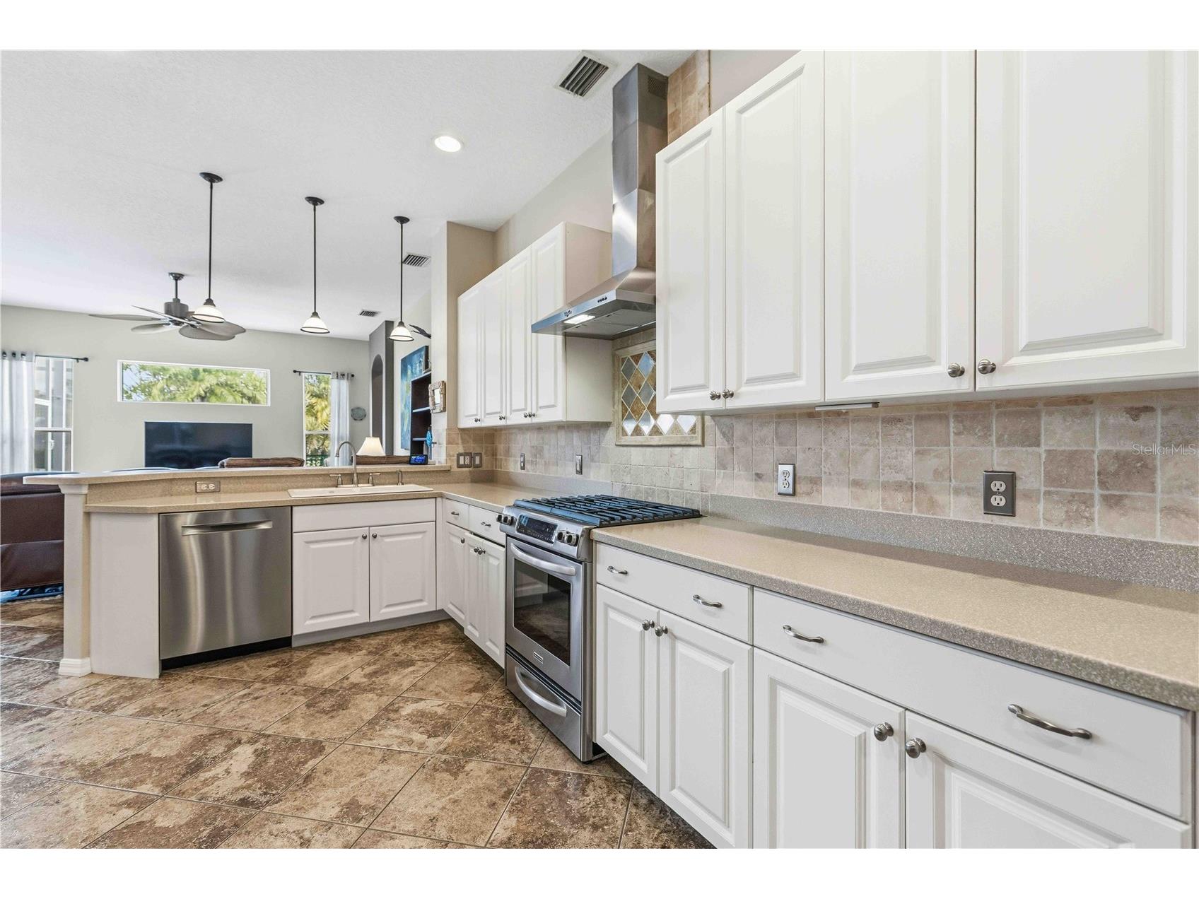 7714 Ashley Circle Bradenton FL 34201 A4681890 image9