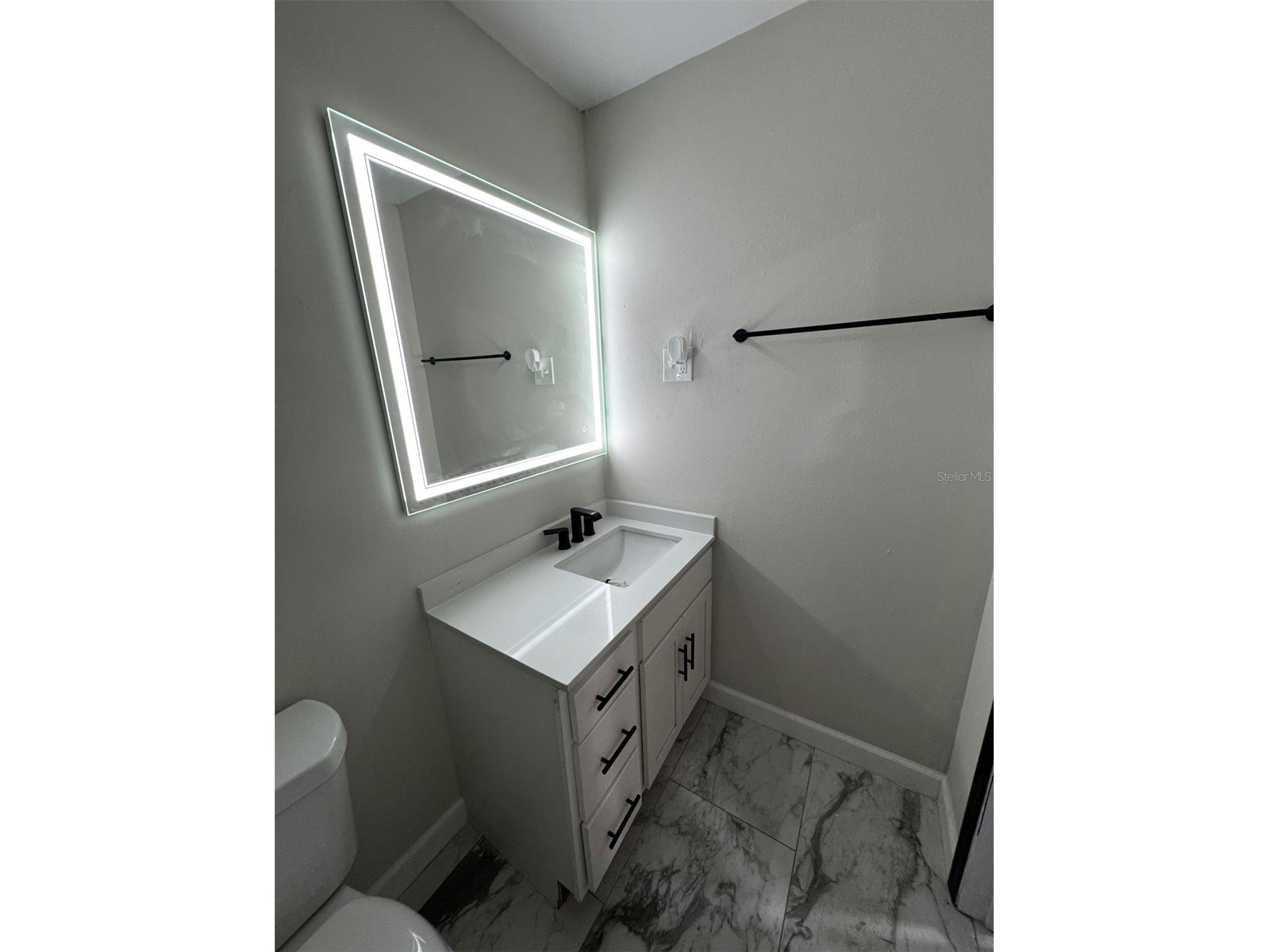 7714 W Powhatan Tampa FL 33615 TB8461330 image15