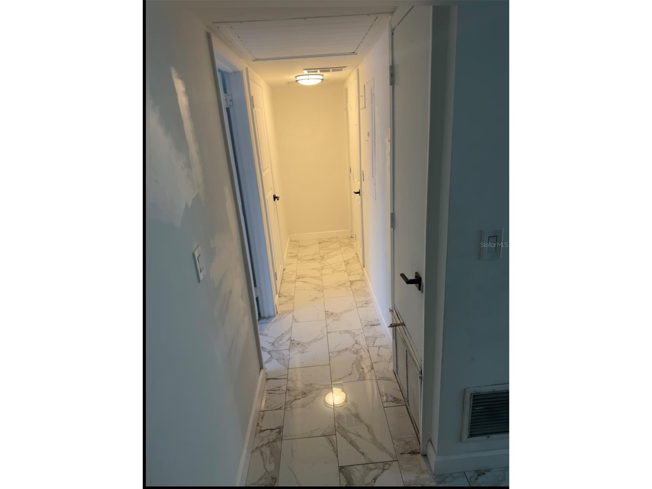 7714 W Powhatan Tampa FL 33615 TB8461330 image7