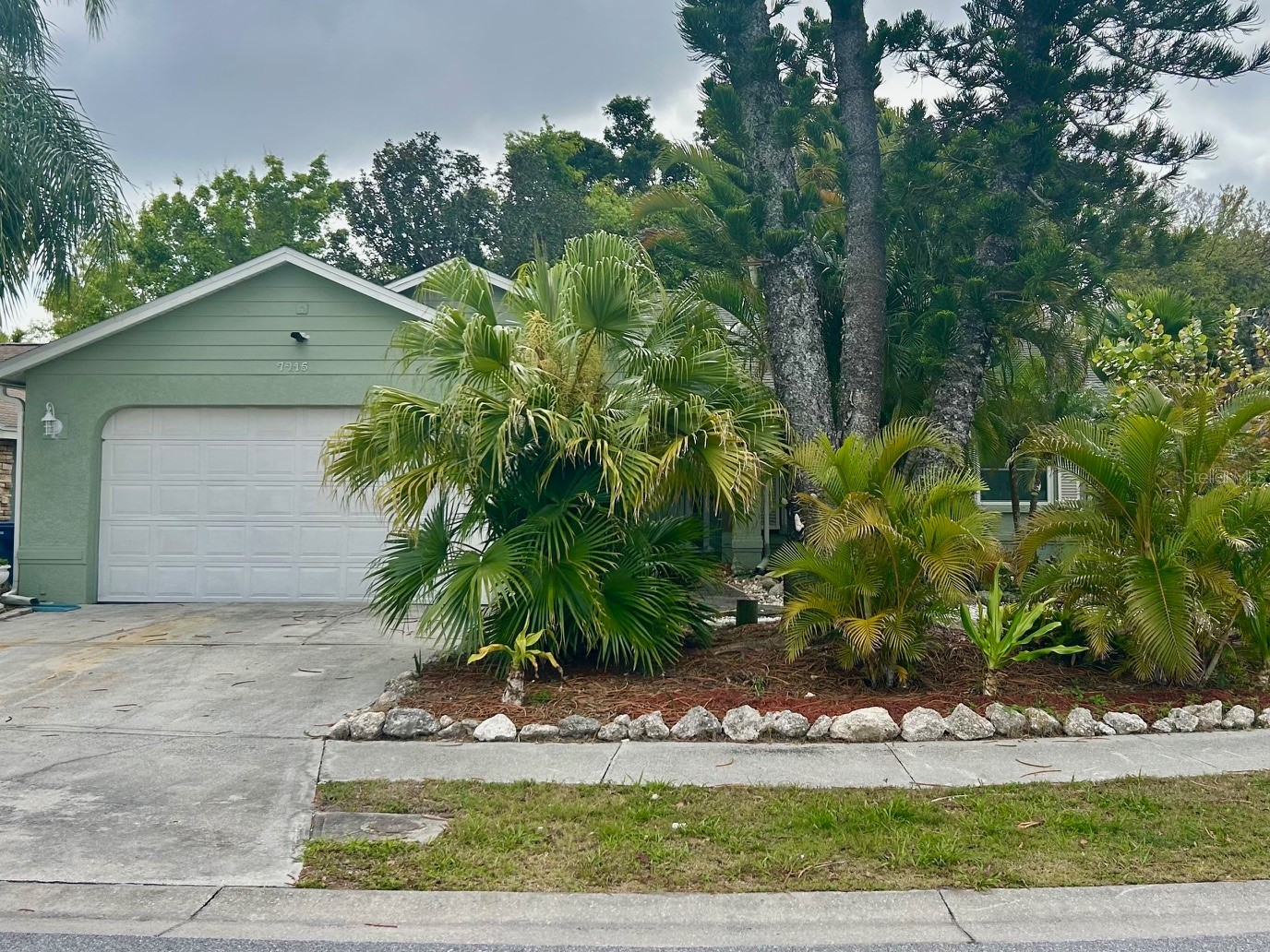 7715 33rd Lane E Sarasota FL 34243 A4687587 image3