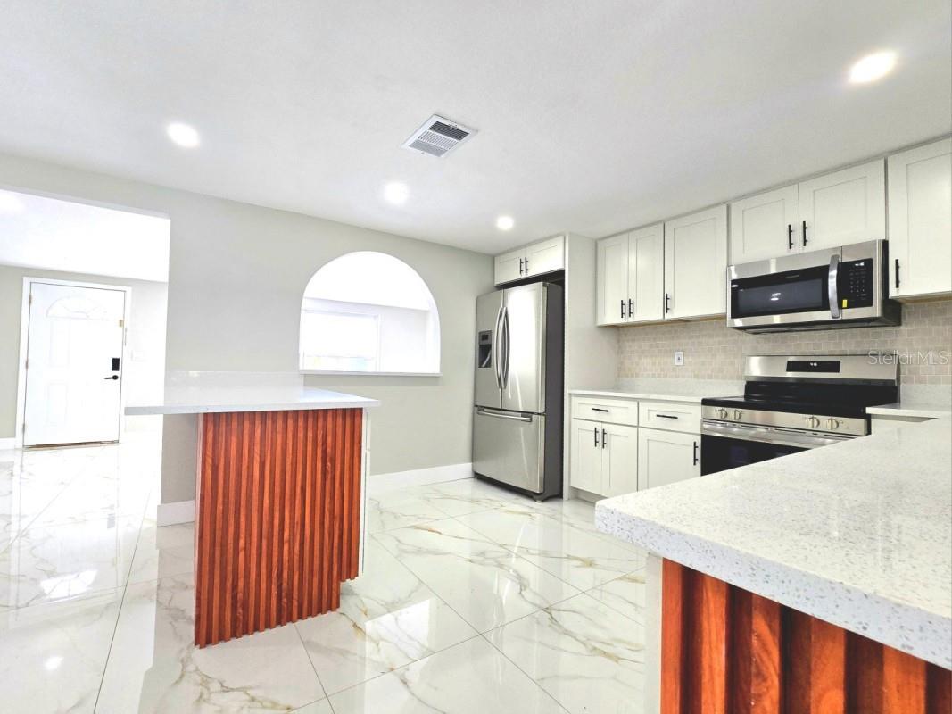 7715 Cherrytree Lane New Port Richey FL 34653 A4690665 image4