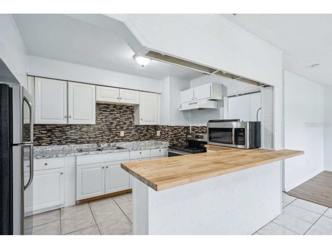 7715 Deleuil Avenue Tampa FL 33610 TB8384226 image11