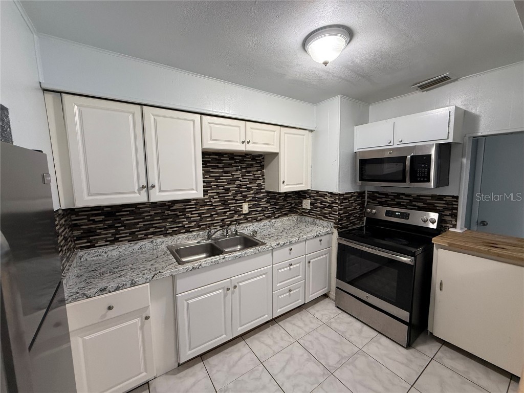 7715 Deleuil Avenue Tampa FL 33610 TB8384226 image12