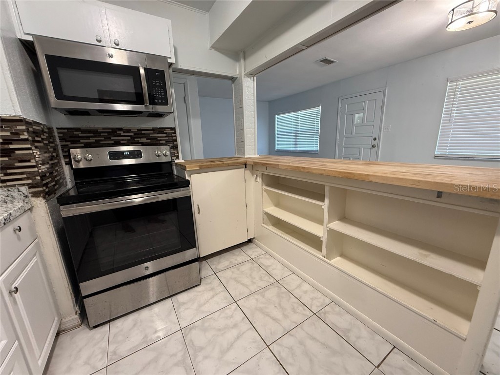 7715 Deleuil Avenue Tampa FL 33610 TB8384226 image13