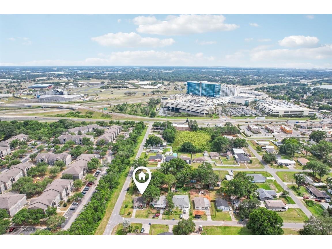 7715 Deleuil Avenue Tampa FL 33610 TB8384226 image34