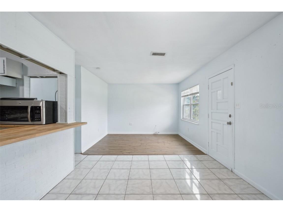 7715 Deleuil Avenue Tampa FL 33610 TB8384226 image6