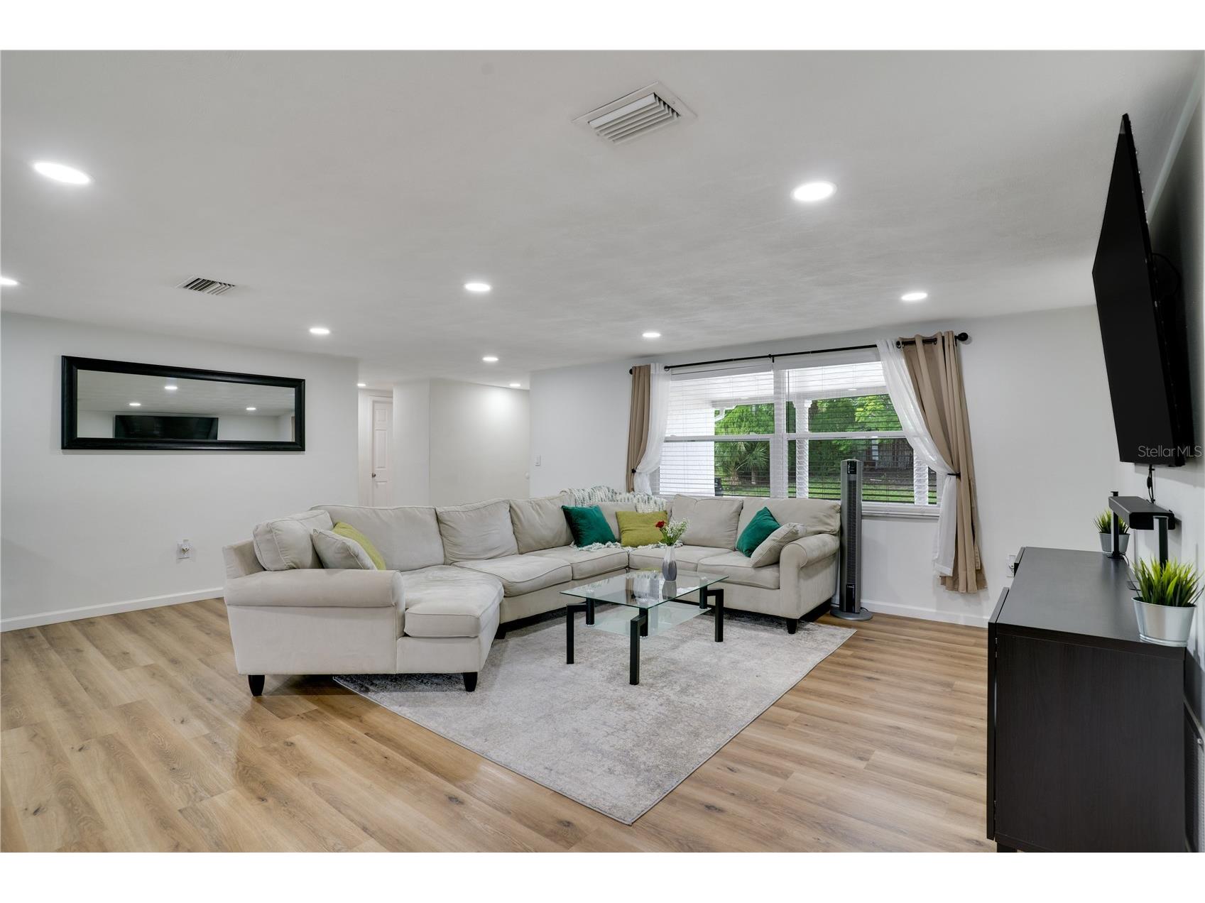 7715 Foxbloom Drive Port Richey FL 34668 TB8511788 image7