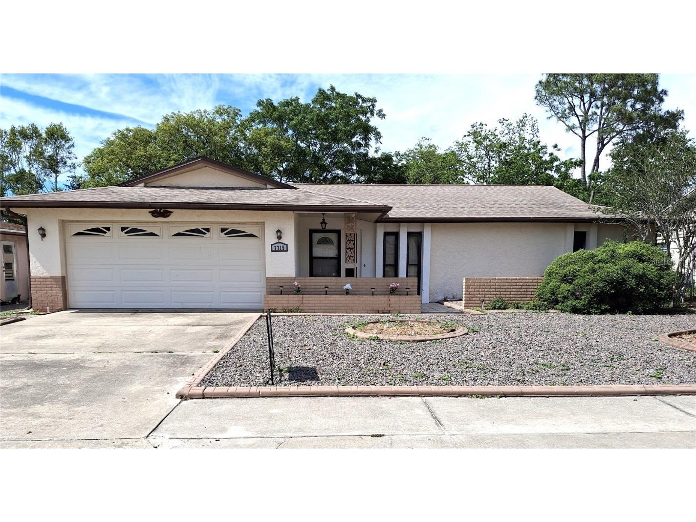 7715 Gulf Highlands Dr Port Richey FL 34668 W7874920 image1