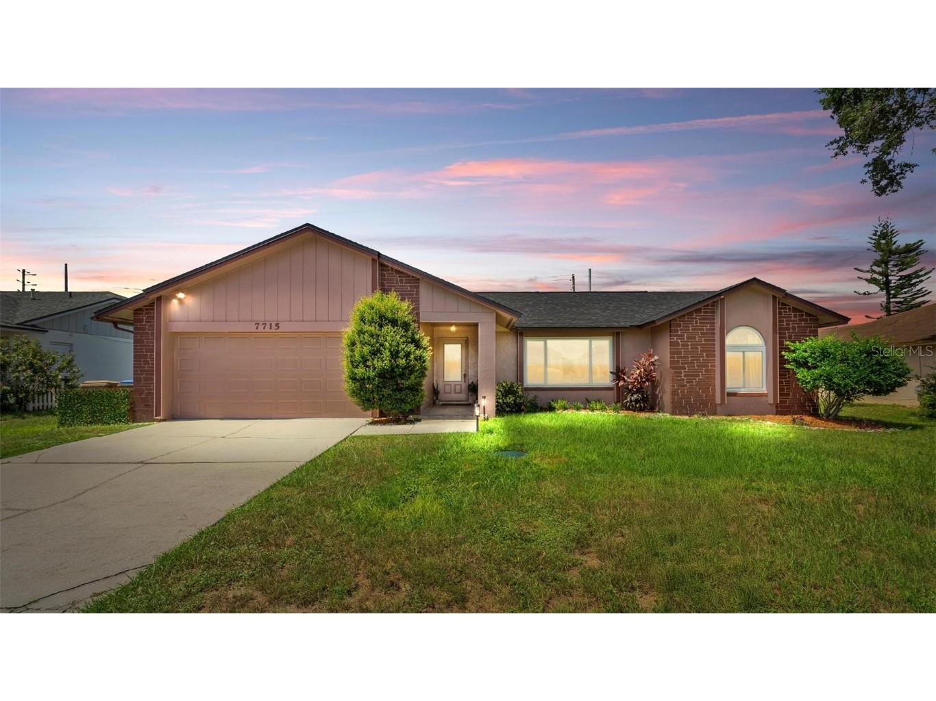 7715 Indian Ridge Trail N Kissimmee FL 34747 G5099665 image1