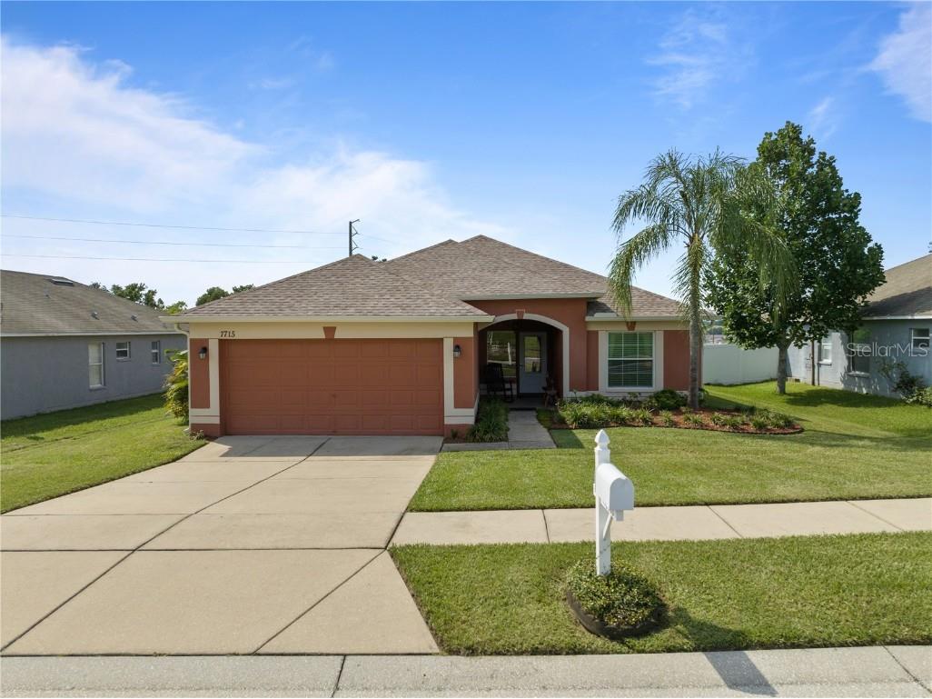 7715 Merchantville Circle Zephyrhills FL 33540 T3464430 image1