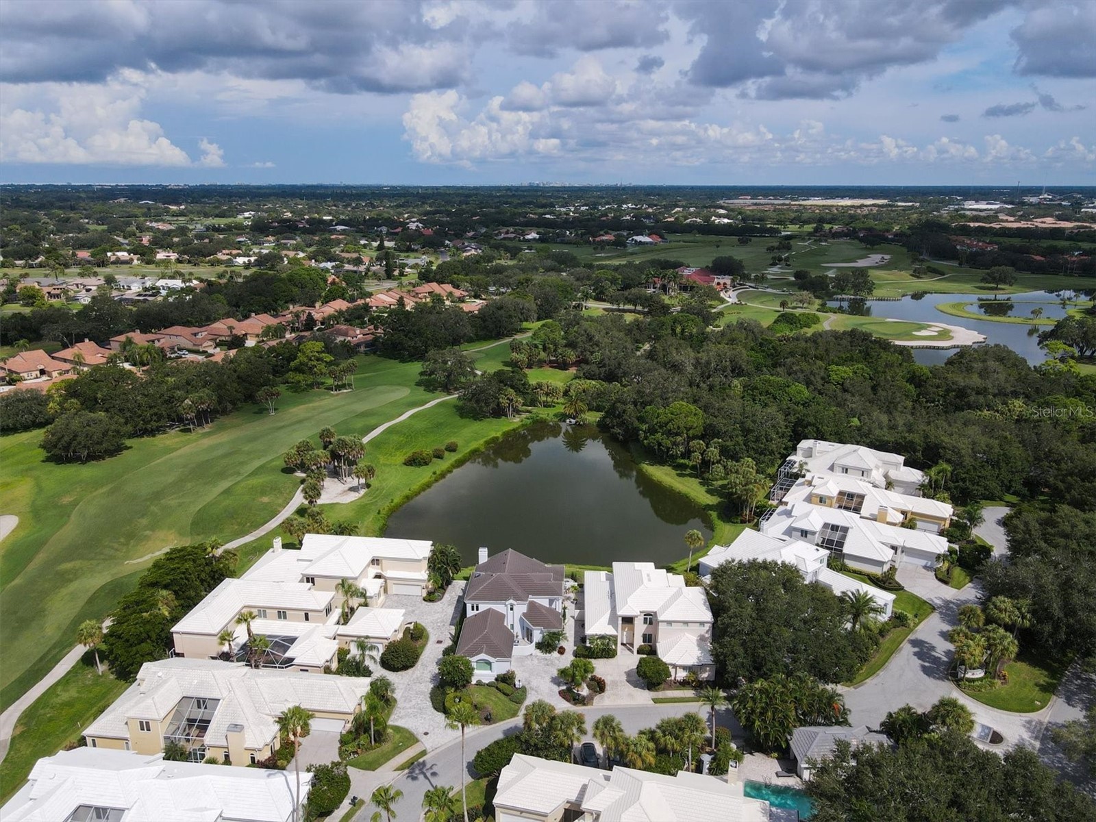 7716 Club Lane Sarasota FL 34238 A4679759 image3