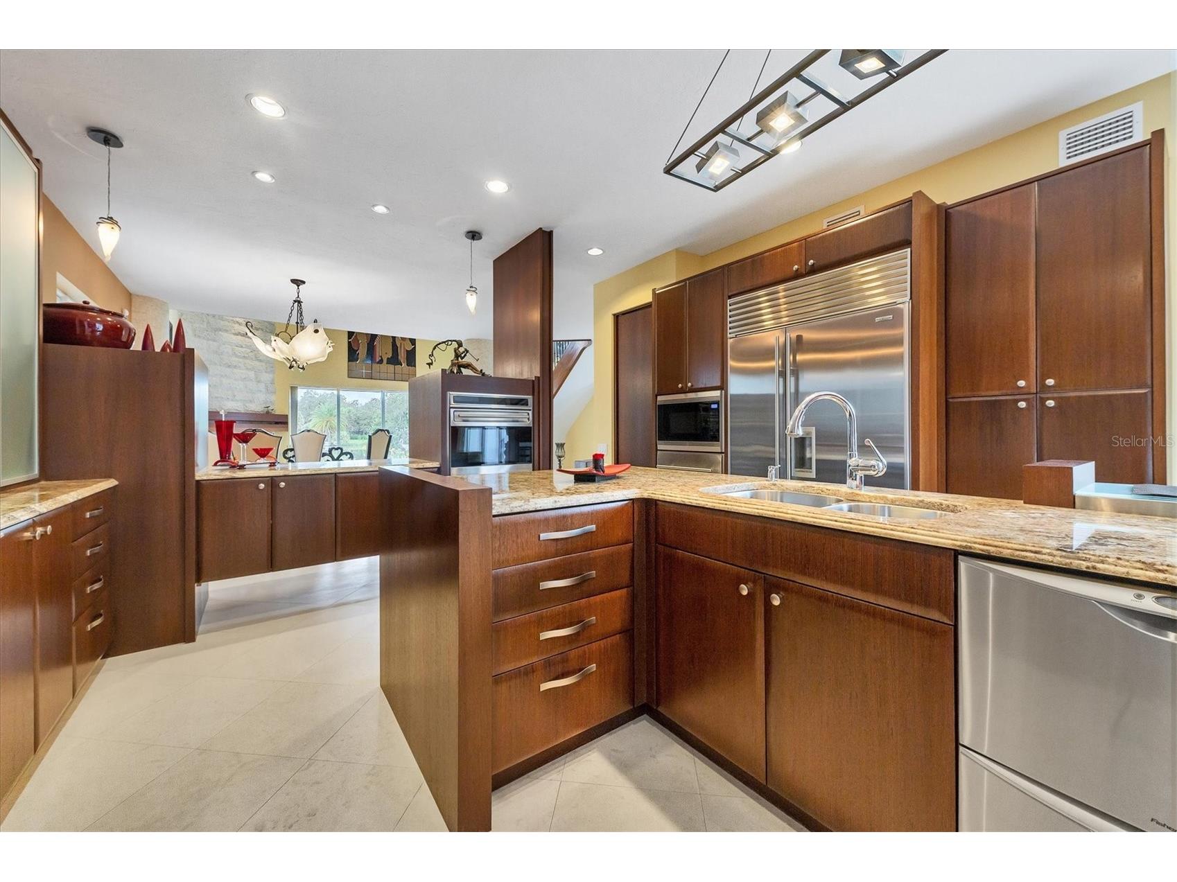 7716 Club Lane Sarasota FL 34238 A4679759 image31