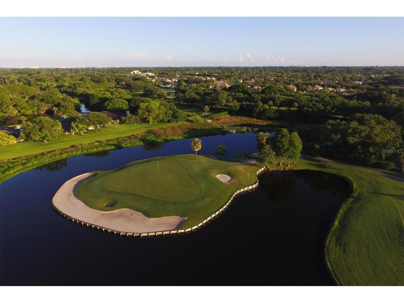 7716 Club Lane Sarasota FL 34238 A4679759 image68