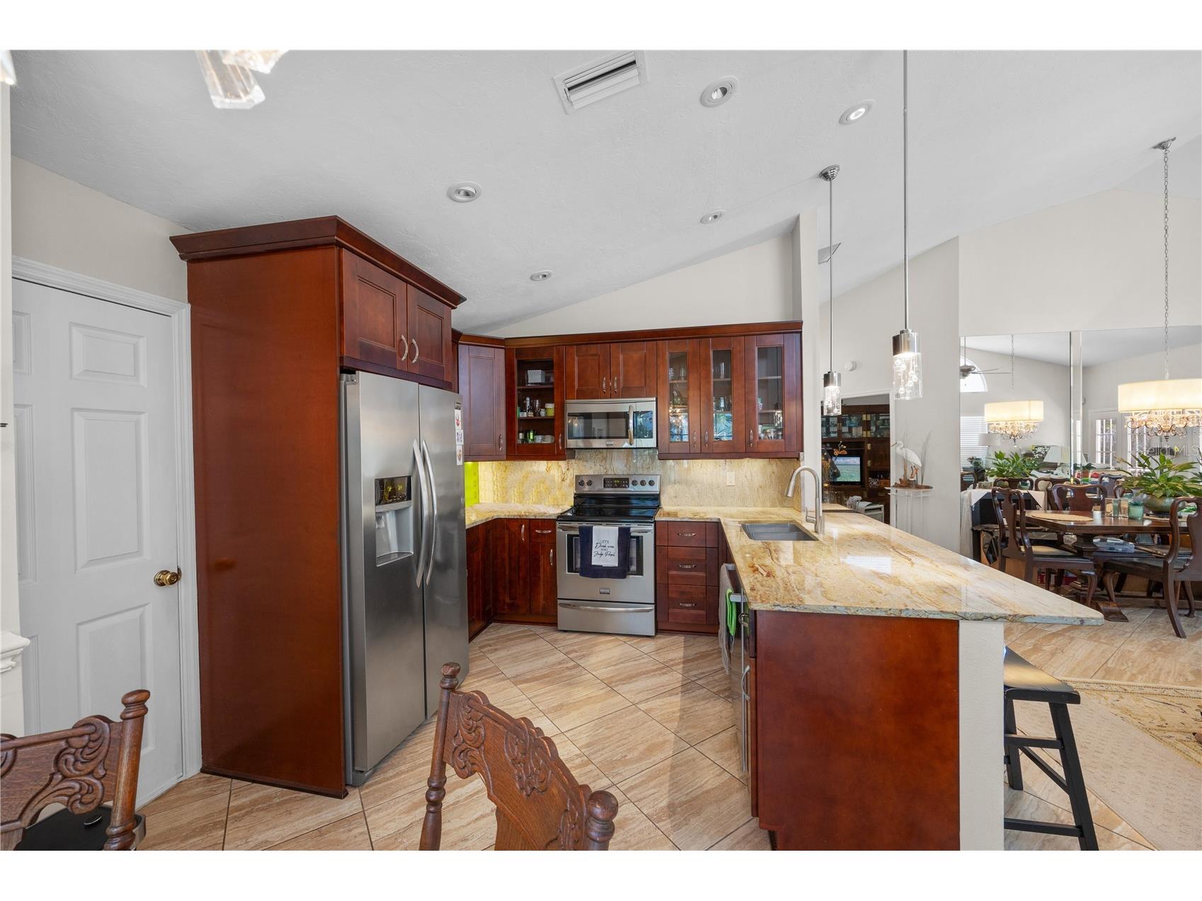 7716 Geneva Lane Sarasota FL 34243 A4655951 image4