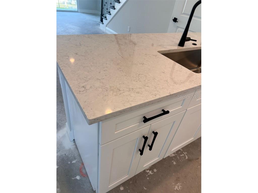 7717 93rd Street N Seminole FL 33777 TB8450868 image7