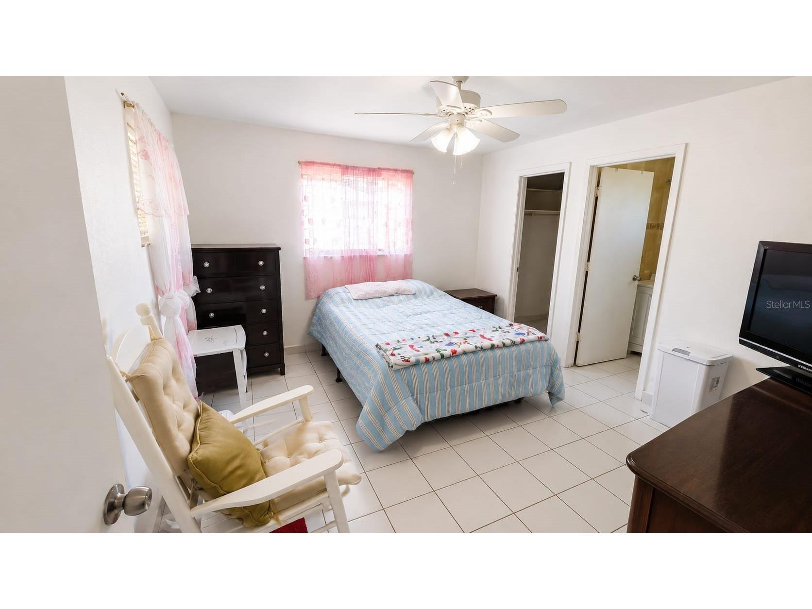 7717 Groveridge Court Orlando FL 32810 S5151895 image4
