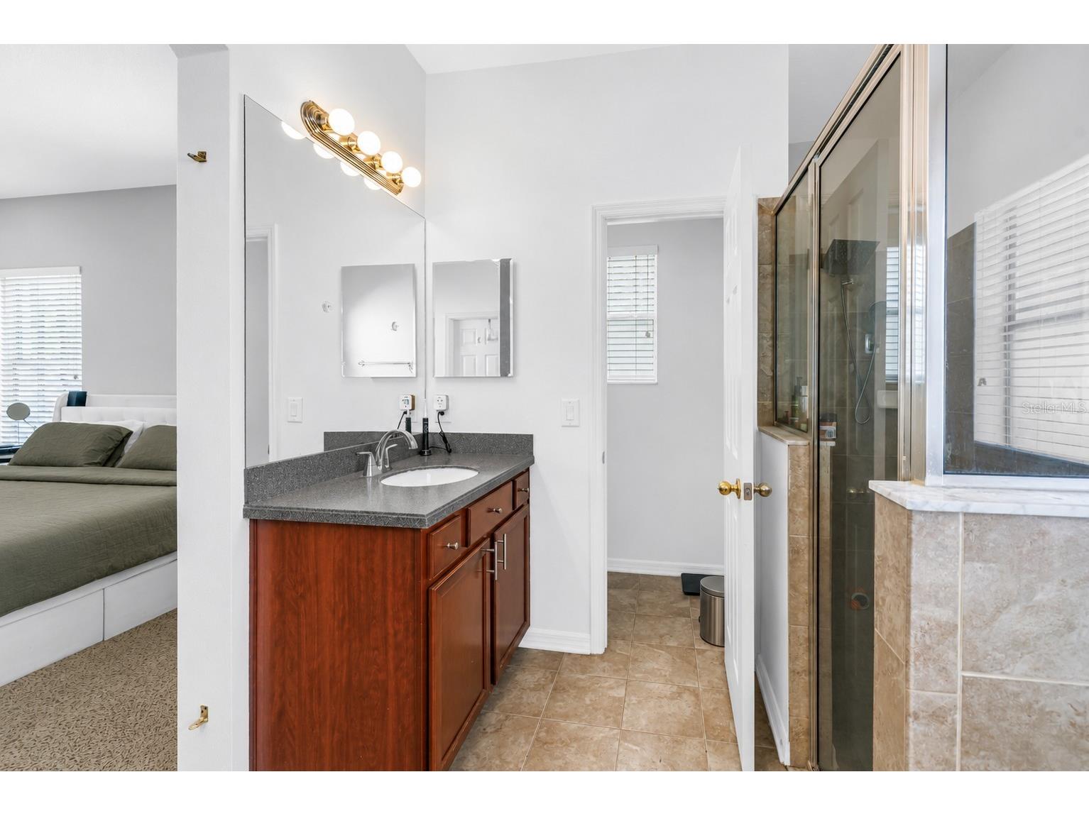 7717 Tangle Brook Boulevard Gibsonton FL 33534 TB8525272 image23