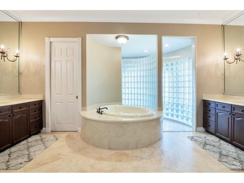 7718 Debeaubien Drive Orlando FL 32835 O6410511 image30