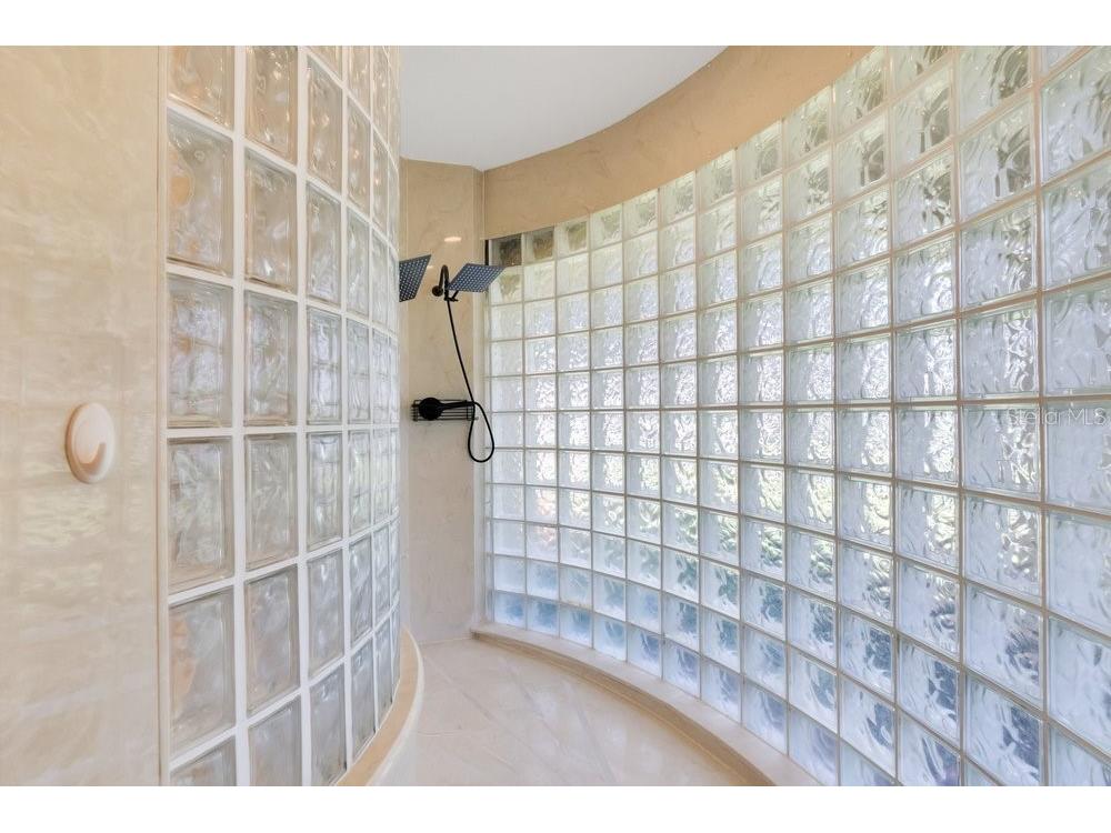 7718 Debeaubien Drive Orlando FL 32835 O6410511 image33