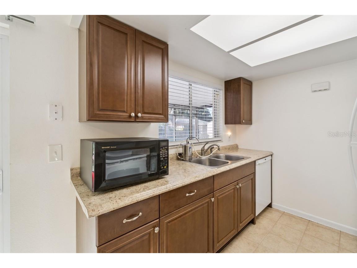 7718 Groveridge Court Orlando FL 32810 O6360649 image8