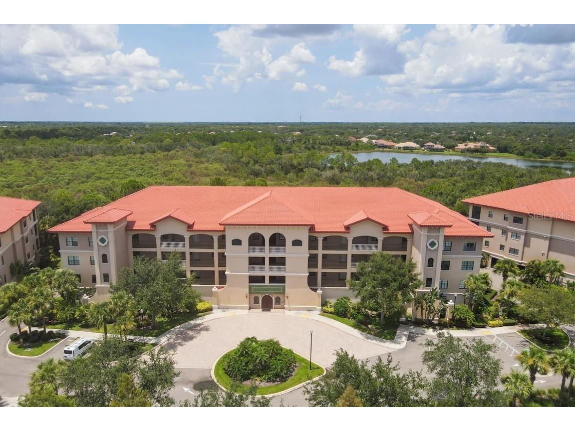7718 Lake Vista Court #306 Lakewood Ranch FL 34202 A4564965 image1