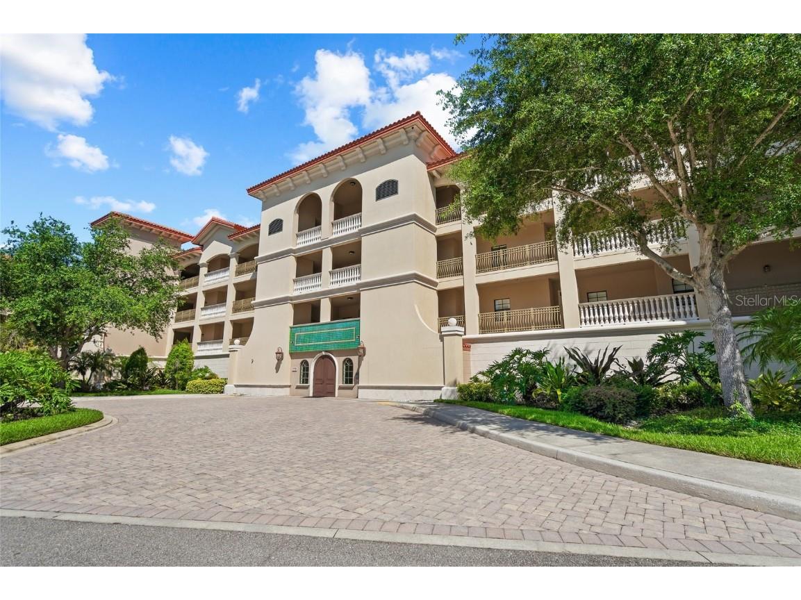 7718 Lake Vista Court #405 Lakewood Ranch FL 34202 A4611876 image1