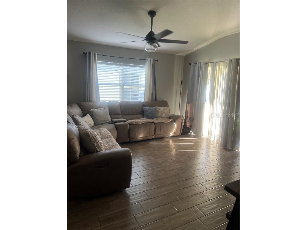 7719 Carriage Pointe Drive Gibsonton FL 33534 TB8397392 image3