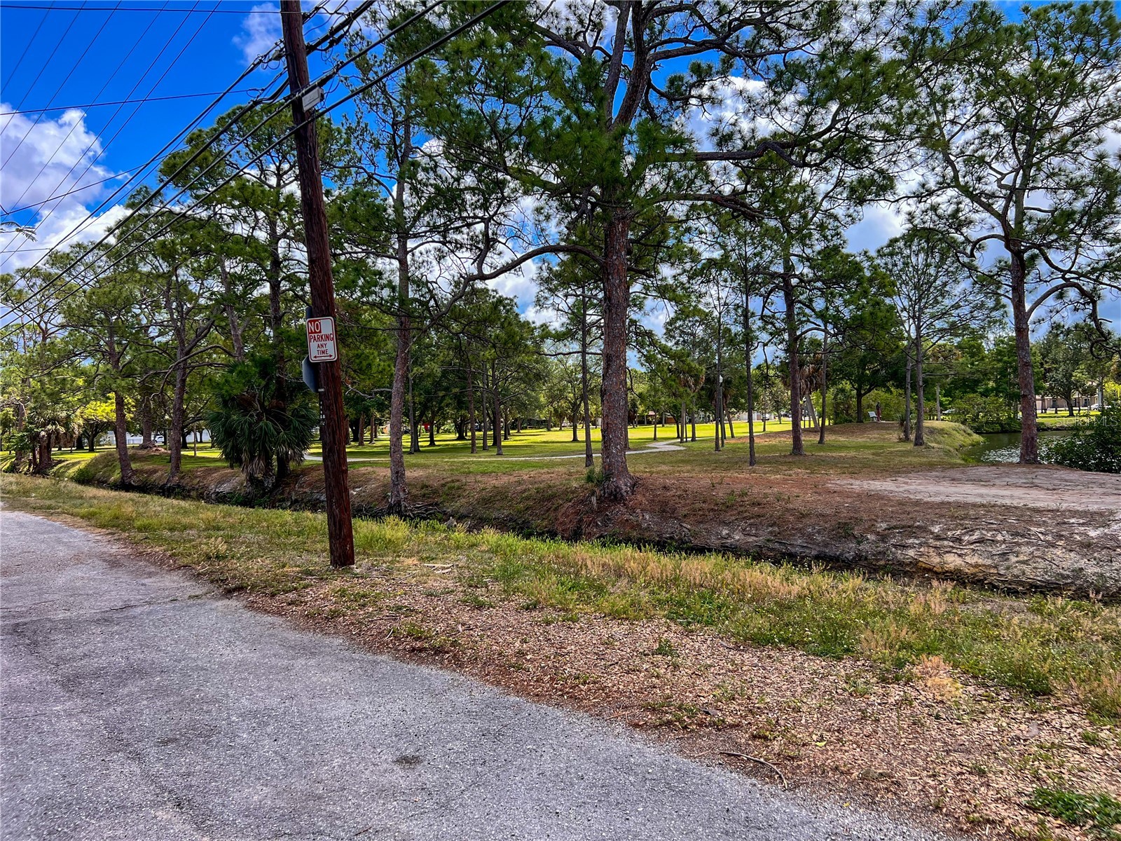 772 71st Avenue N Saint Petersburg FL 33702 TB8504623 image18