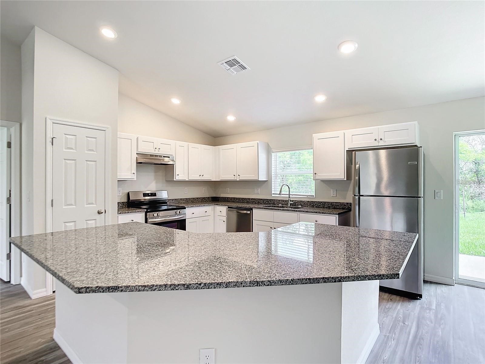 772 Biscayne Drive Port Charlotte FL 33953 OM724290 image5