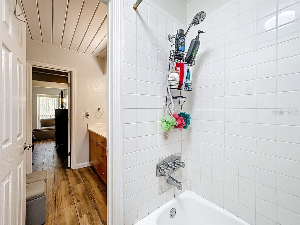 772 E Michigan Street #70 Orlando FL 32806 - LAKE PINELOCH O6360594 image32