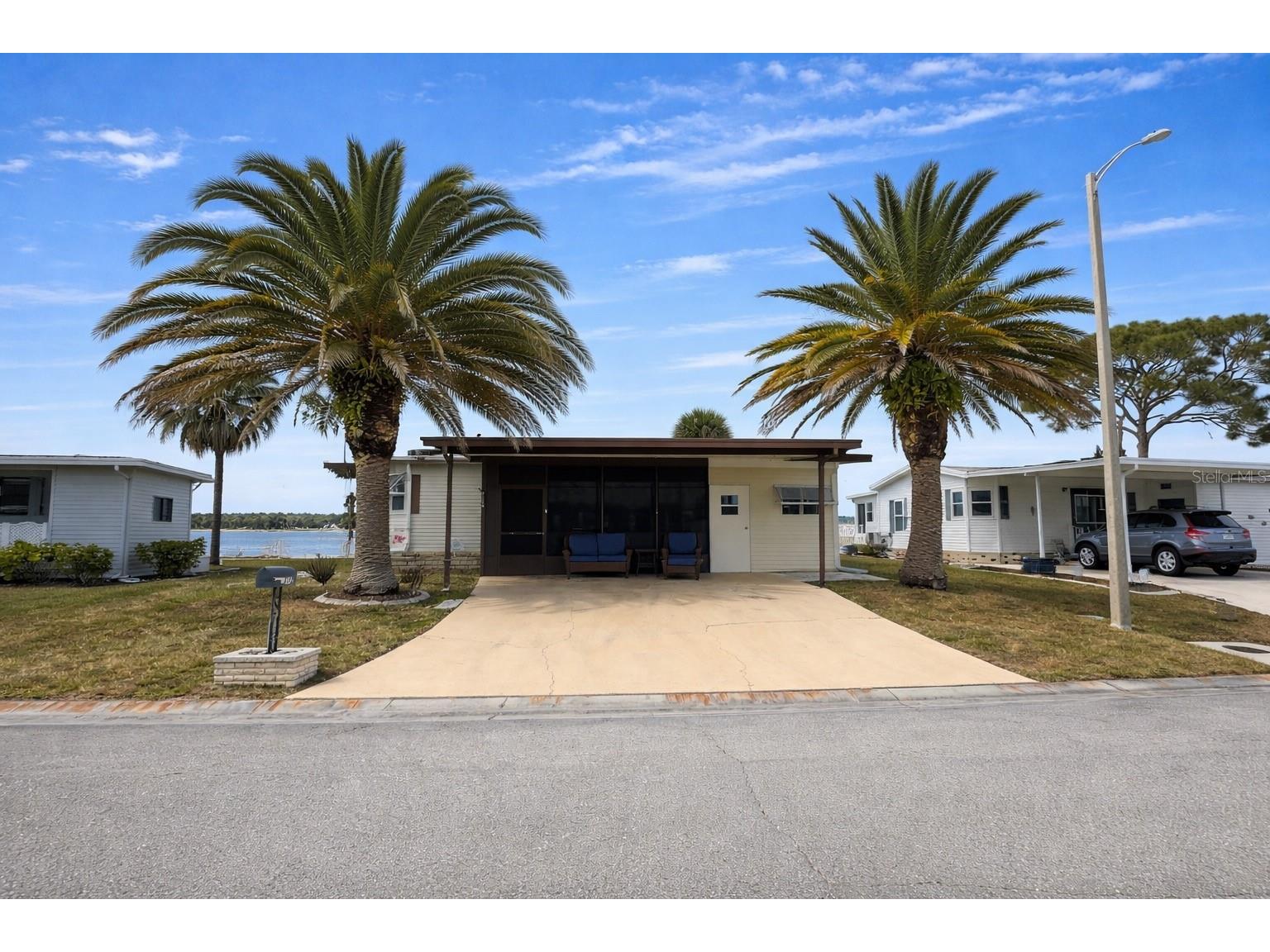 772 Imperial Drive North Port FL 34287 - ON LAKE IMPERIAL C7522005 image27