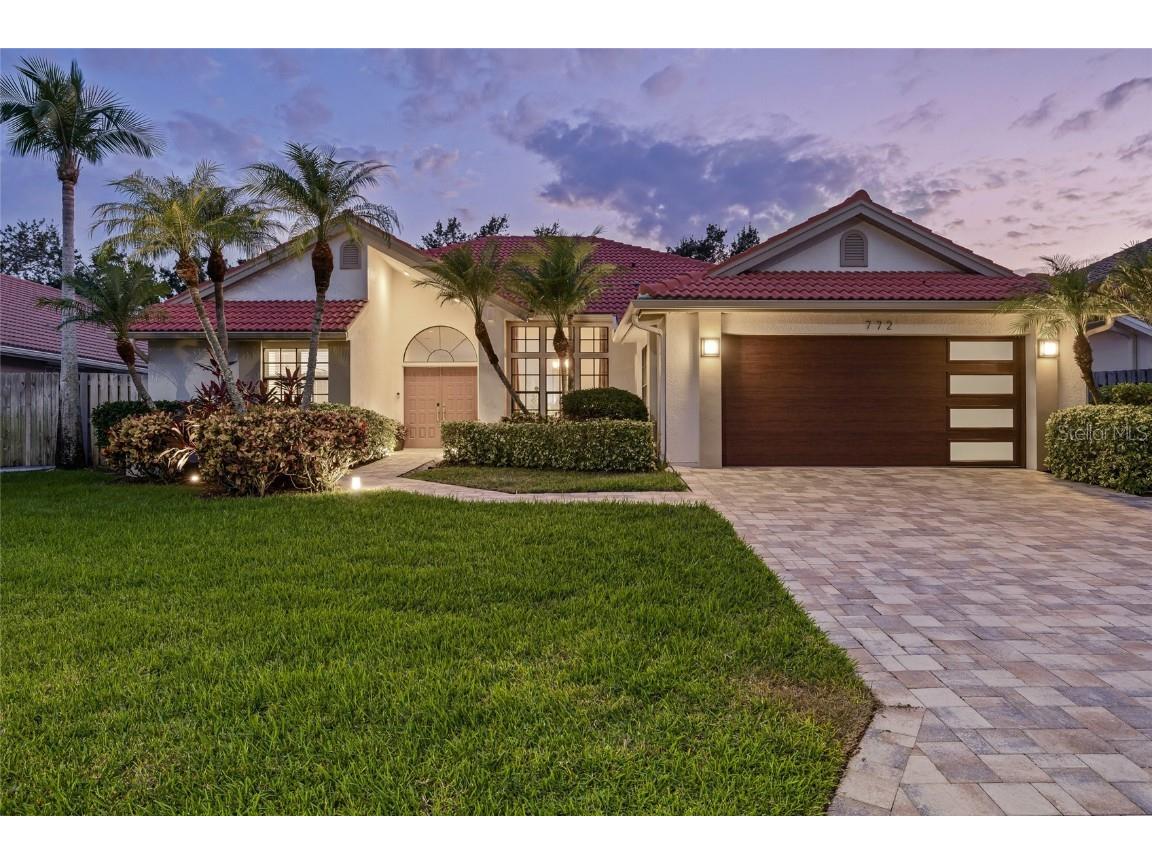 772 Live Oak Terrace NE Saint Petersburg FL 33703 TB8433300 image1