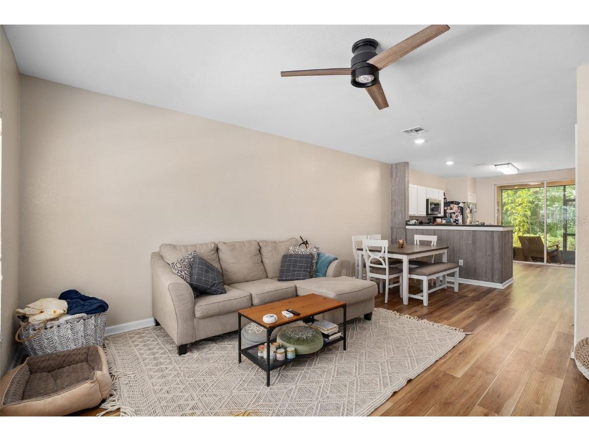 772 Shropshire Loop Sanford FL 32771 O6323438 image4