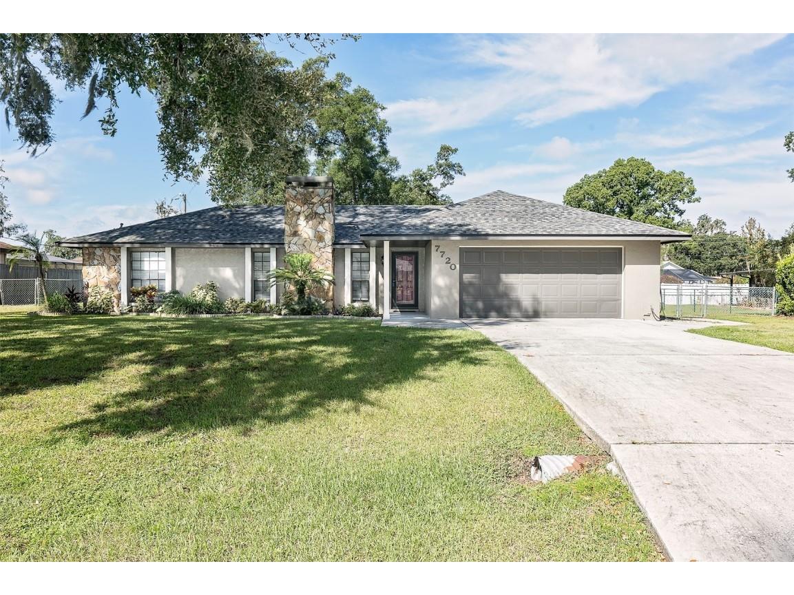 7720 Rolling Grove Drive E Lakeland FL 33810 L4939696 image1