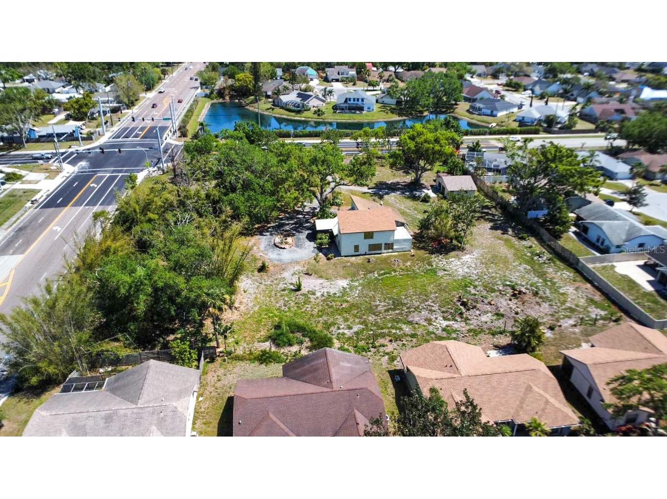 7720 Tuttle Avenue Sarasota FL 34243 TB8369041 image11