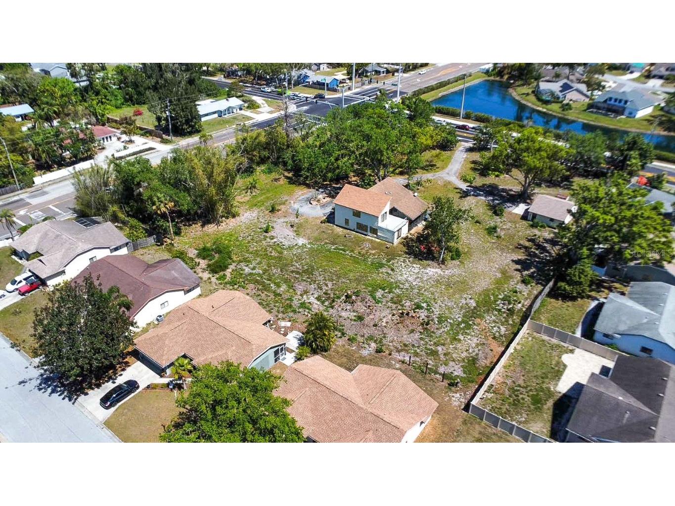 7720 Tuttle Avenue Sarasota FL 34243 TB8369041 image5
